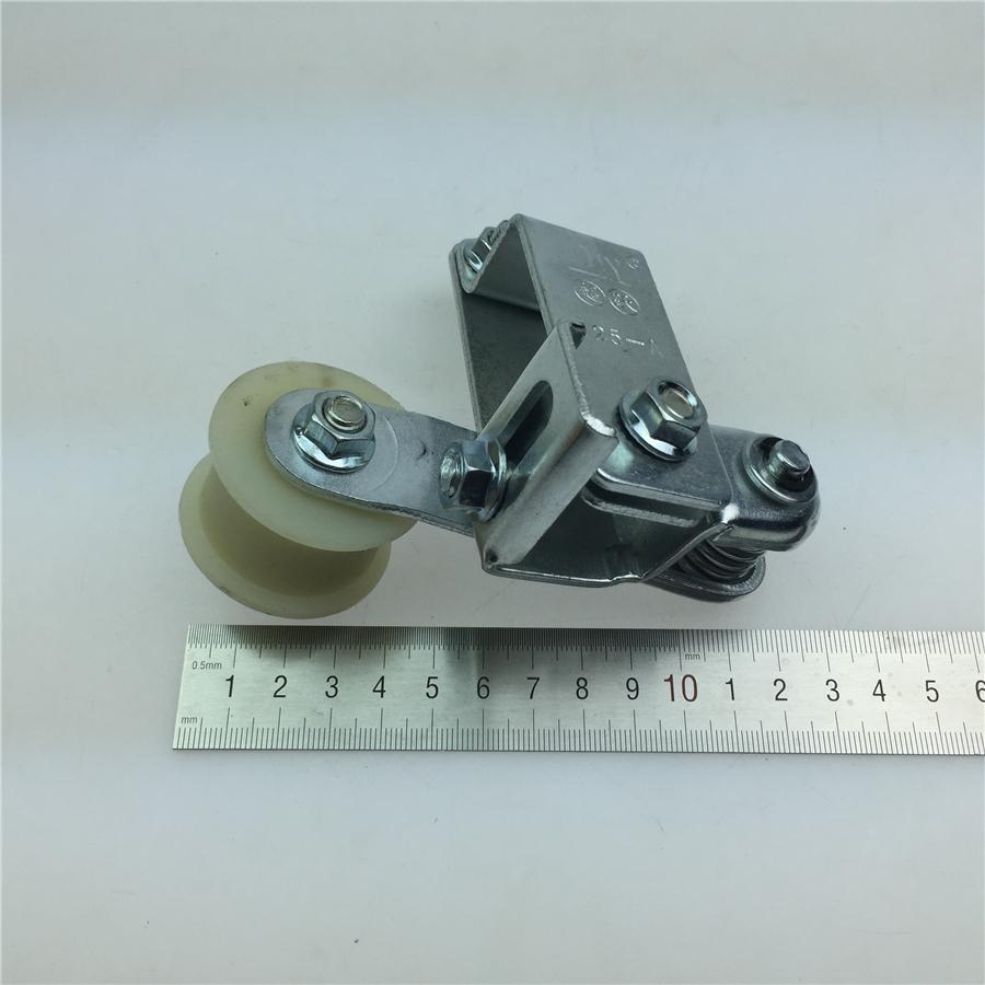 Motorcycle MTB High Strength Steel Automatic Chain Tensioner Anti-skid Chain Guide Chain Bolt On Roller Chain Adjuster Square Fork