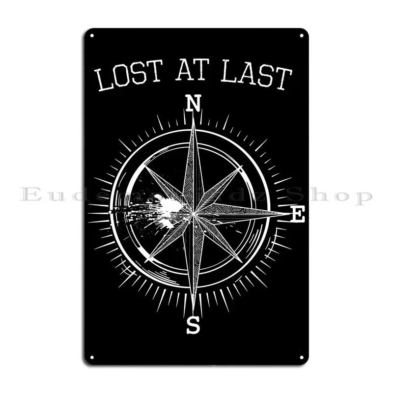 Broken Compass Camping Metal Signs Cave Personalized Club Club Bar Design Tin Sign Poster 20x30cm(7.8x11.8inch)