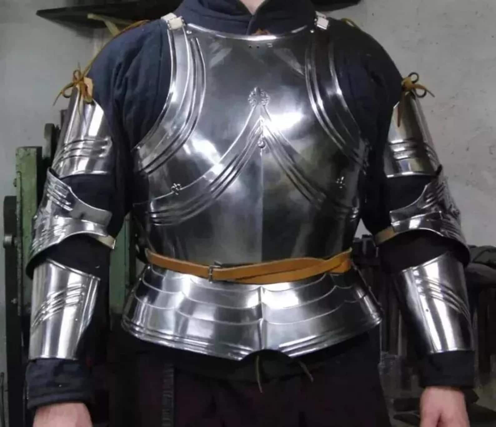 Handmade German Gothic Cuirass Armor Medieval Warrior LARP Cosplay Outfit