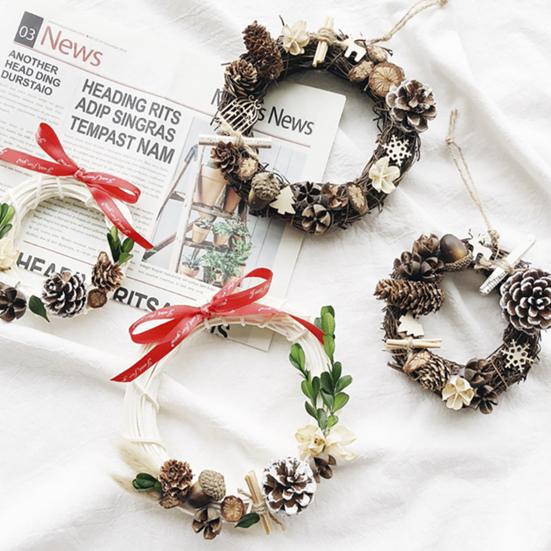 

Цветочный венок Экологичный довольно цветочный яркий цвет Сушеный цветочный венок Декор для общежития