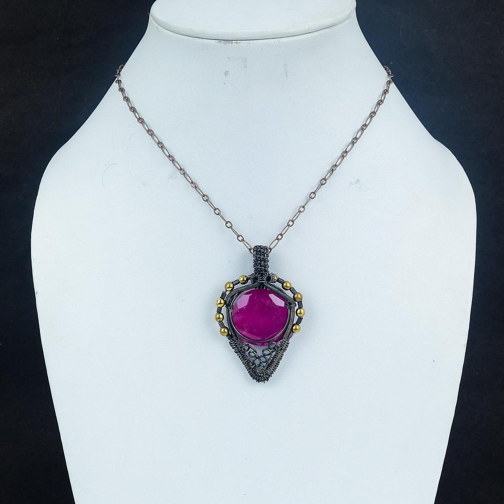 Rubin Anhänger Edelsteinschmuck, 999 Kupferdraht gewickelter handgefertigter Anhänger, Schmuck im neuesten Design