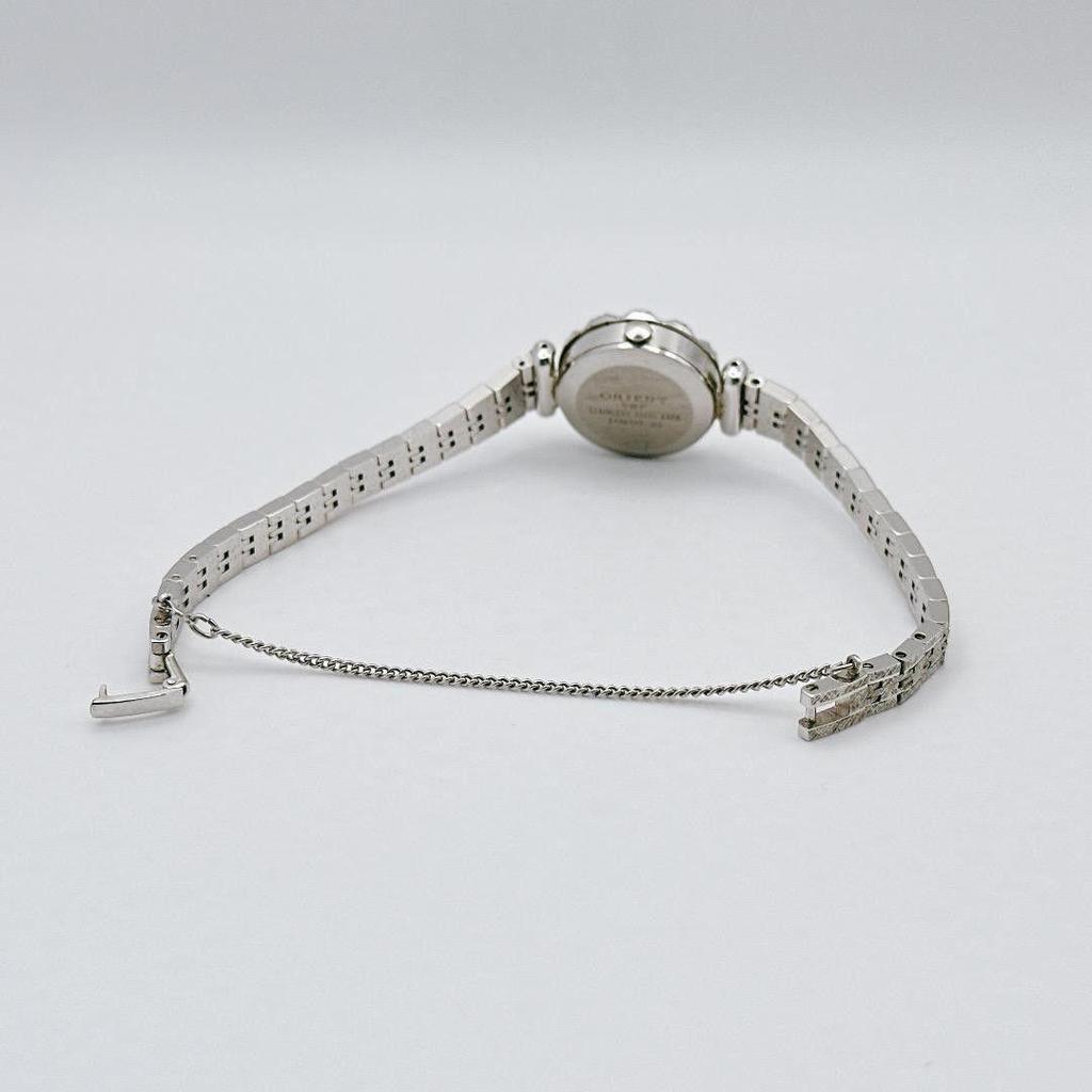Used Good Condition [operating/battery Replaced] ORIENT Bracelet Watch Bangle Silver Stone