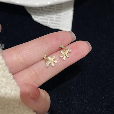 Opal Flower Stud Earrings Women's Light Luxury Niche Design Sense Unique Cross Small Flower Pearl Earrings