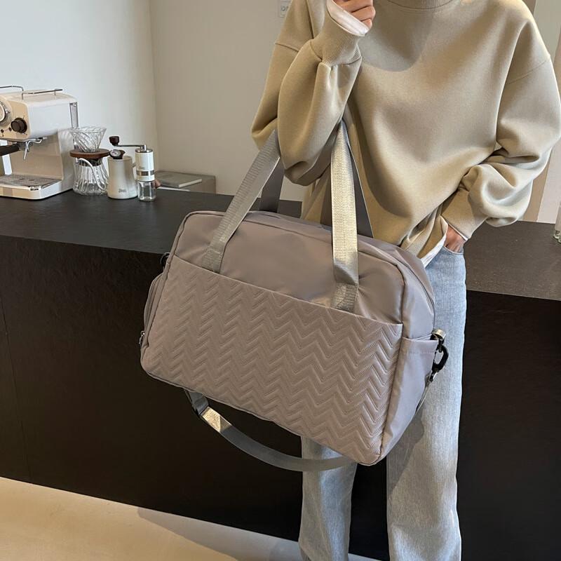Xiaoyan Leichte Reisetasche mit Wellenmuster