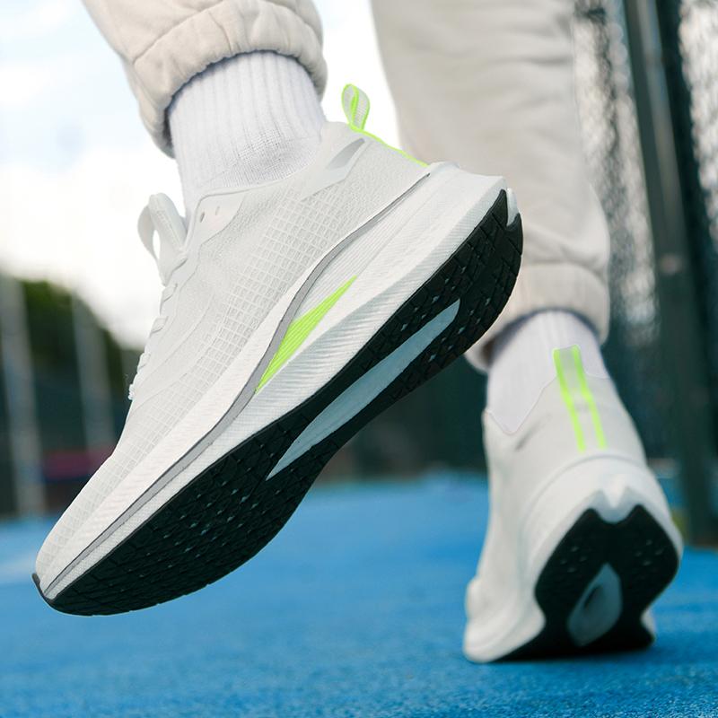 Heiß verkaufende Herbst-Sport-Schuhe von hoher Qualität, Trainingsschuhe, abriebfest und rutschfest, Laufschuhe, Größen 34-45 für Männer und Frauen