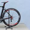 Universeller, flexibler Fahrrad-Display, Dreifach-Radnaben-Reparaturständer