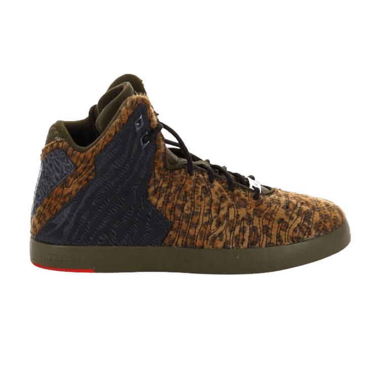 

Мужские кроссовки Nike LeBron 11 NSW Leopard Brown Dark-Loden Dark-Loden-Black-University-Red 616766-301