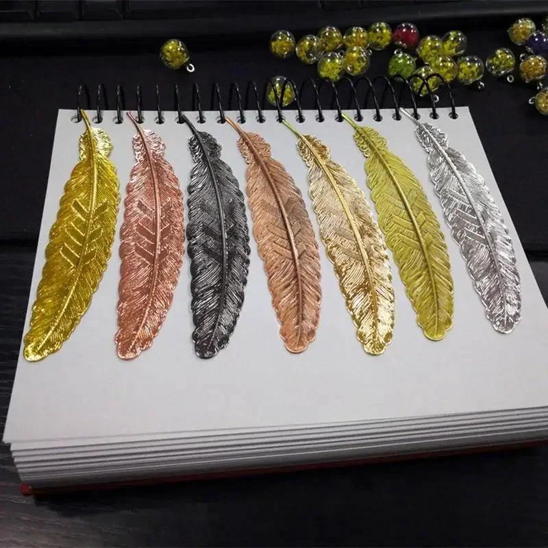 Creative metal feather bookmark Chinese vintage page cool book tag school offers party gifts.