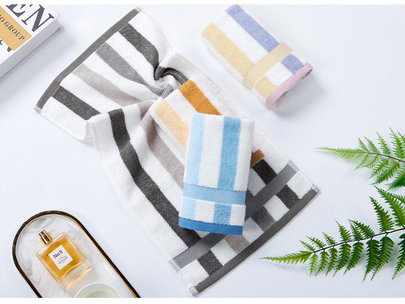 4-Pack Pure Cotton Small Towels for Face and Bath: Absorbent, Lint-Free, Unisex Washcloths