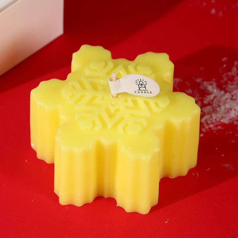 Christmas Snowflake Aroma Candle Creative Shape Fragrance Candle Souvenir Home Decoration Gift