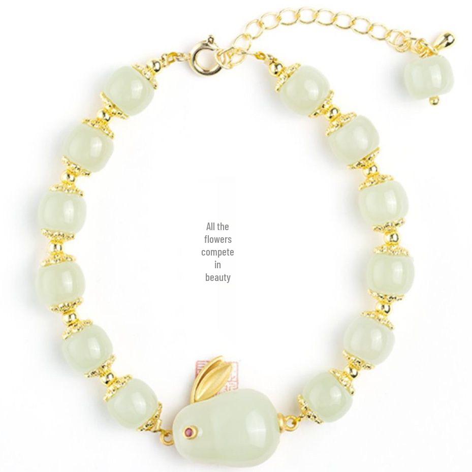 Elegant Jade Rabbit Bracelet for Women - Chic, High-Value Ancient Design, Perfect Birthday Gift for Besties and Students.
