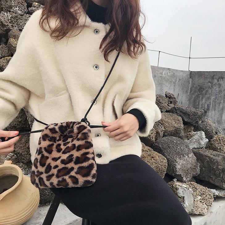 Plush Retro Leopard Print Bag for Women New Autumn and Winter Casual One-shoulder Drawstring Crossbody Bag Mini Handbag