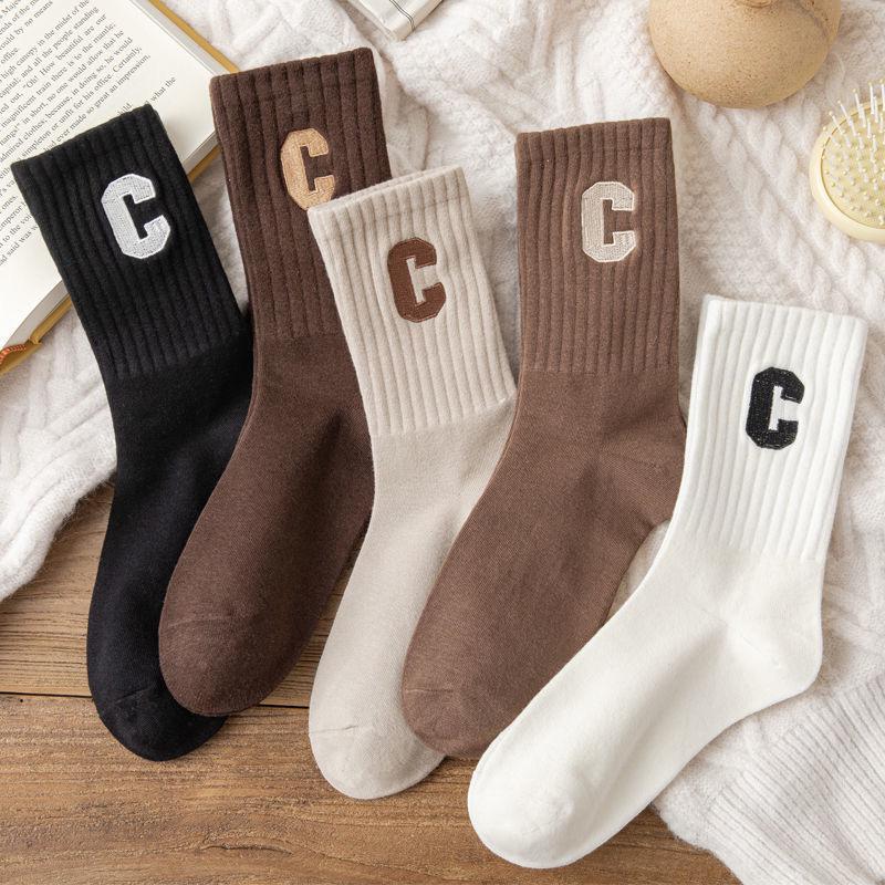 5 Pairs of Black and White Striped Mid-Calf Socks: Autumn/Winter Korean-Inspired Academy Style