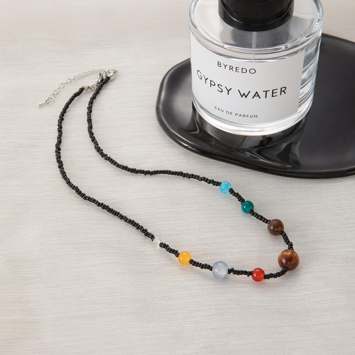 

Summer Color Fresh Beaded Necklace Women S Retro Dopamine Cool Clavicle Chain Simple Niche Premium Necklace