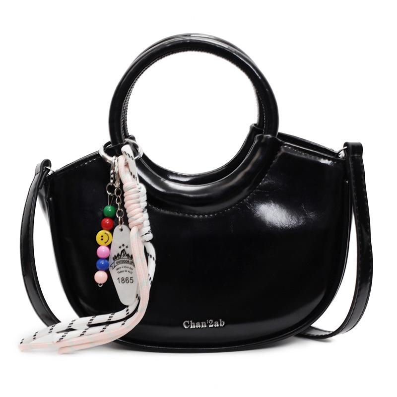 

Повседневная сумка Женская Новая Универсальная Сумка-мессенджер Модная Портативная Сумка для Поездок no pendant чёрный