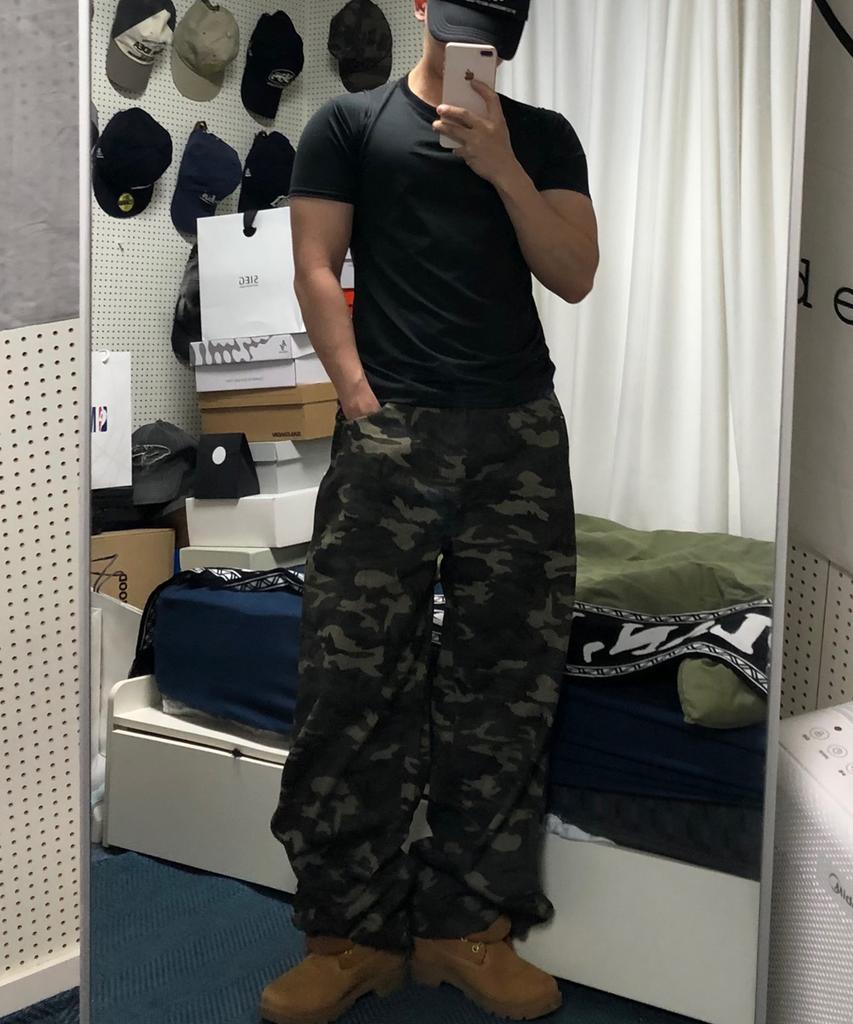 Jikeulib Balloon Fit Tab Snap Wide Camo Pants