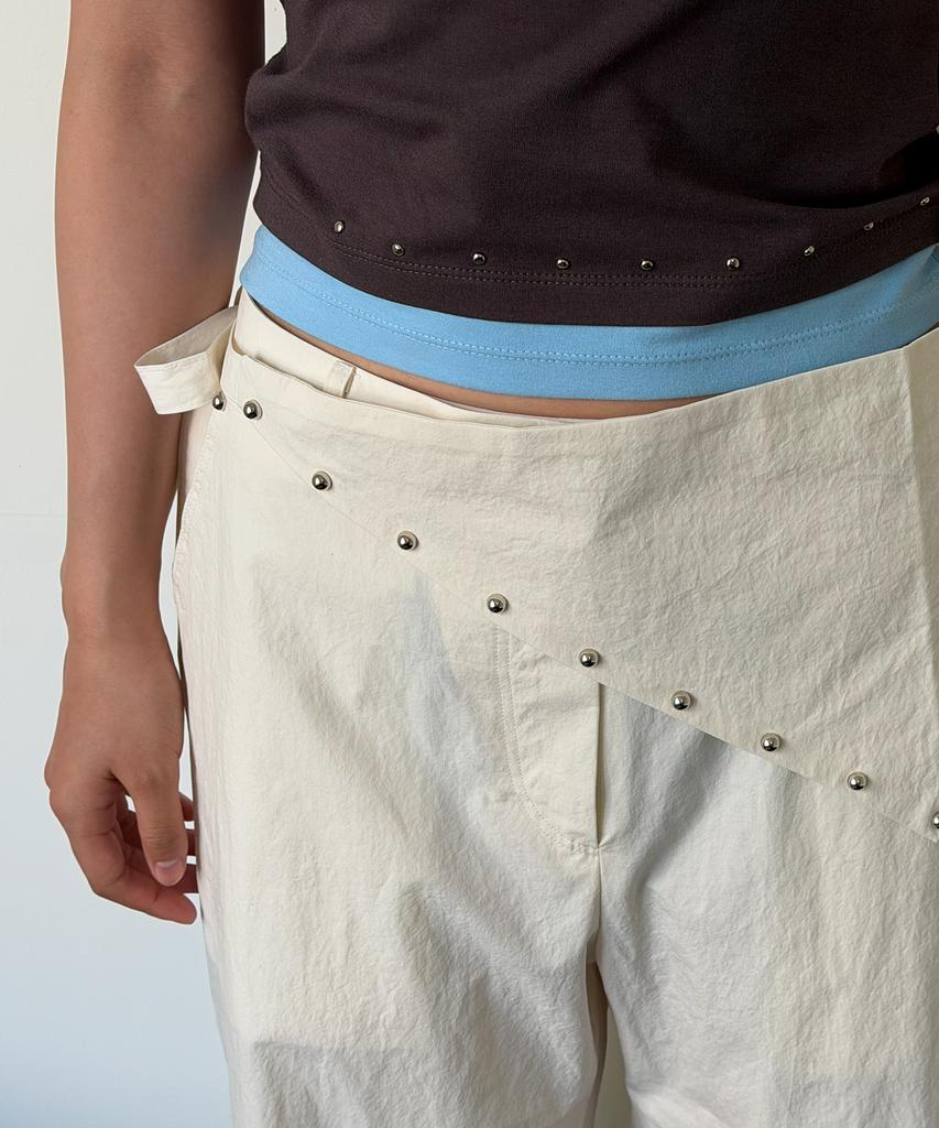 Hombadittingjeu Detachable Stud Belt Pants (Ivory)