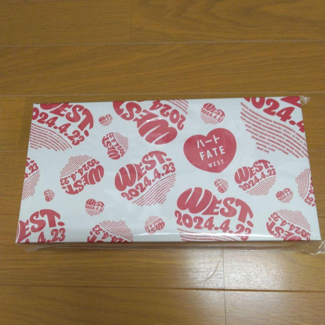 

[USED] WEST. Heart FATE Mail Order Limited Edition
