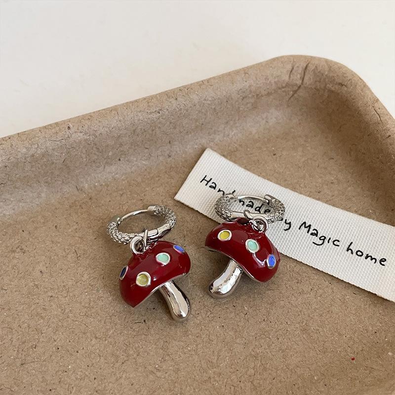 Color Diamond Red Oil Dripping Mushroom Ear Buckle Women'S Retro Light Luxury Personality Exquisite Elegance Fashion Versatile Earrings
