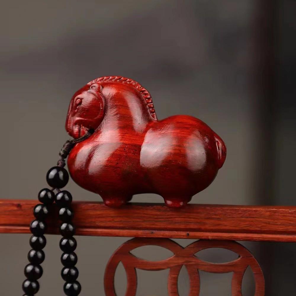 Sandalwood Pixiu Handheld Carved Pendant Ornament - Douyin Craft Gift