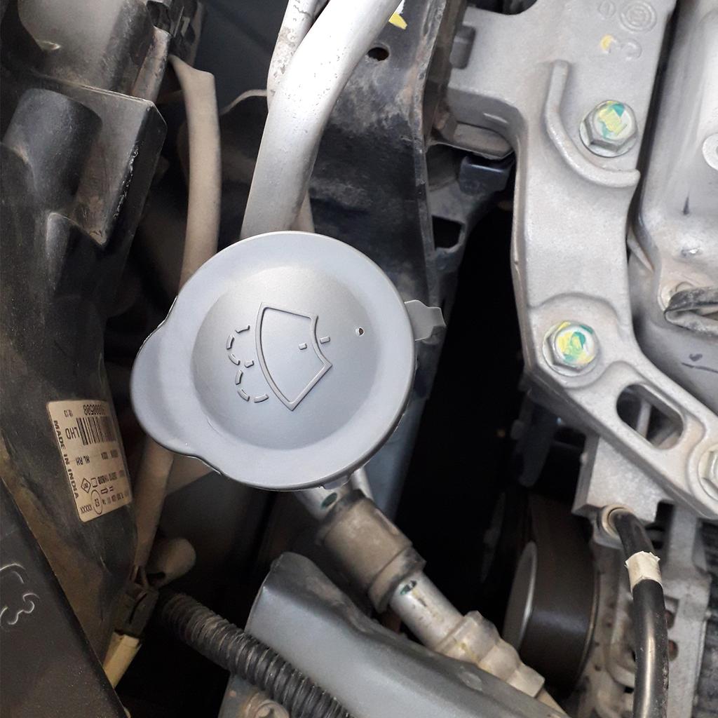 Coperchio del serbatoio del liquido lavavetri per parabrezza dell'auto 28913-1HA3A Coperchio della bottiglia del serbatoio dell'acqua Accessori per Nissan Micra K13 2011-16