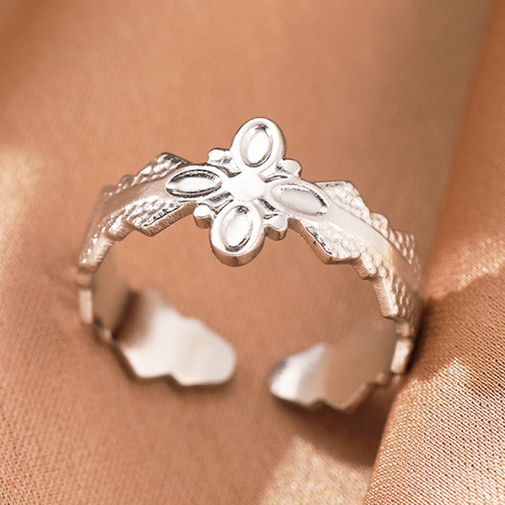 European & American Style Non-Fading Stainless Steel Adjustable Women's Ring with Niche Design