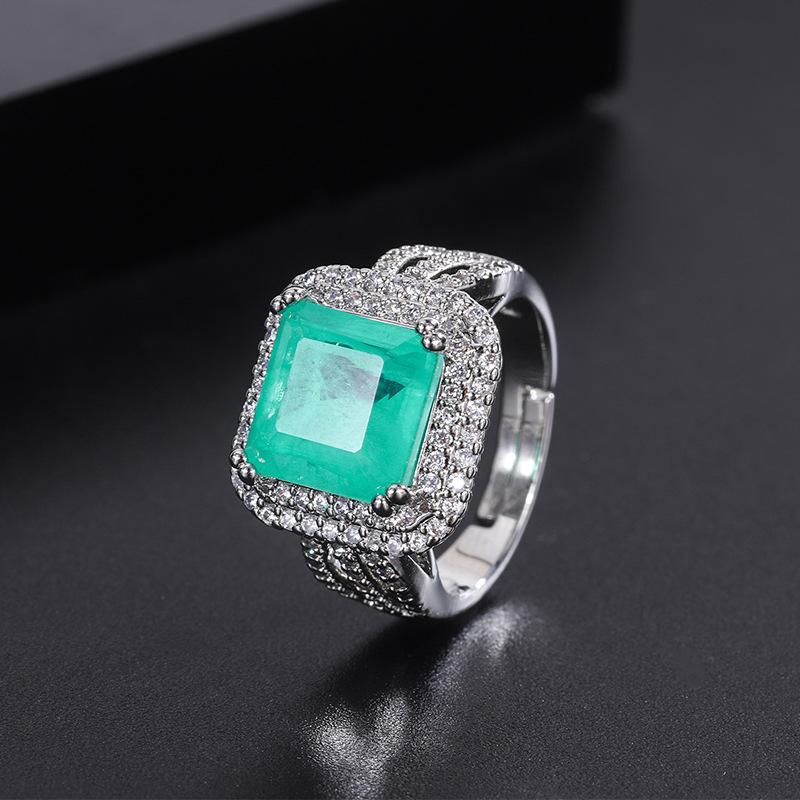 

Серьги-гвоздики с микро-оправой из искусственного изумруда Параиба, квадратные, кулон, женское ювелирное кольцо