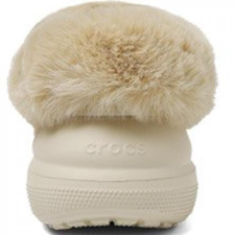 Choose 1 Of 2 Types Of Crocs Forever Crush