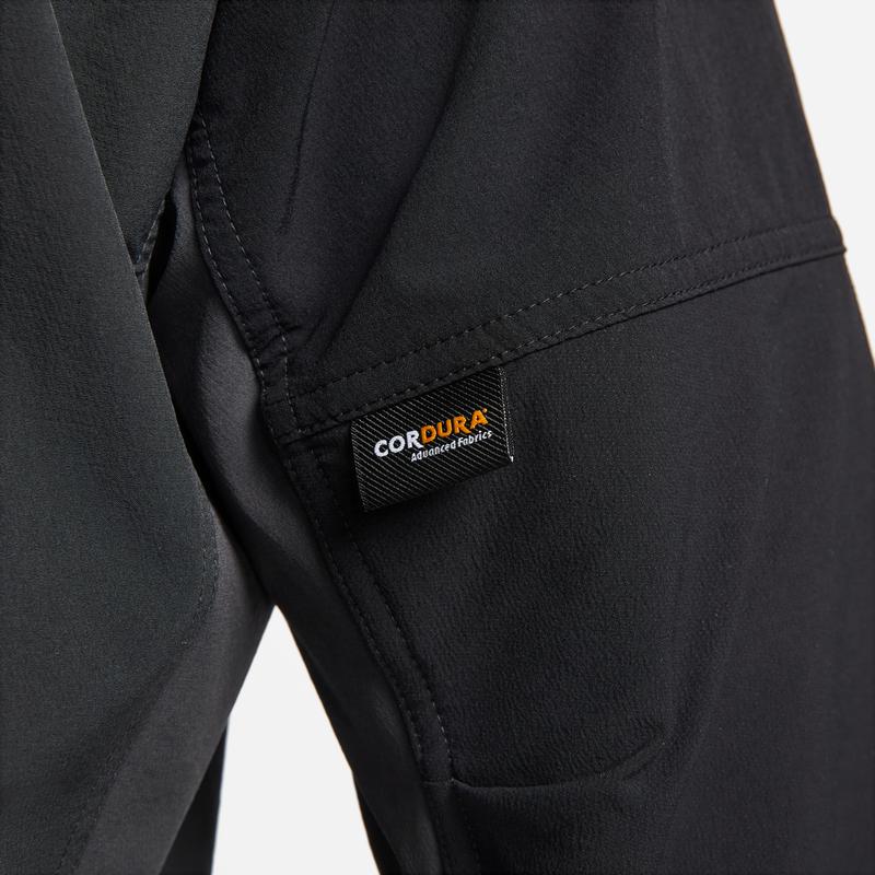 Nike ACG Jackets Men's Black Hooded Non Detachable Moderate Other DH3104-010