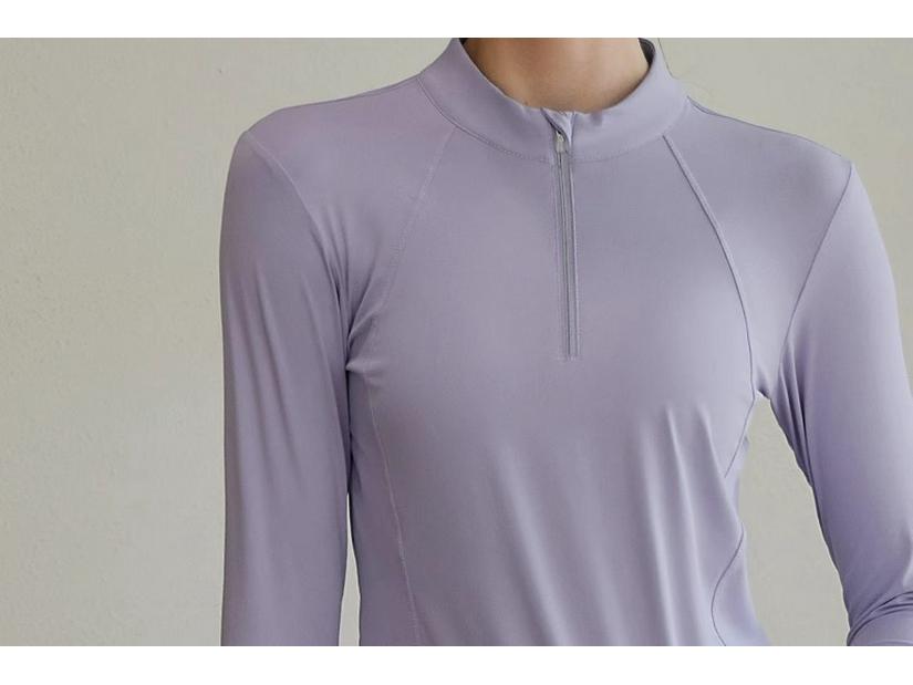 Women's Reflective Long Sleeve Yoga T-shirt - Night Run Fitness Top with Half-Zip Style for Autumn Running and Training