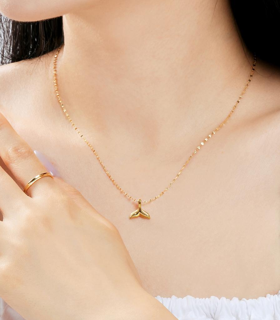 Mcel 18K Serendipia Whale Tail Pendant