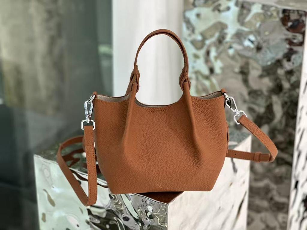 Elegant Women's Genuine Cowhide Bucket Handbag - Versatile Single Shoulder & Crossbody Style.