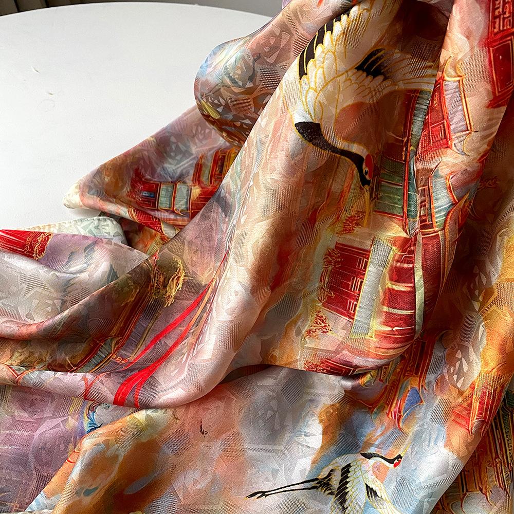 Neuer Seidenschal mit chinesischem Druck für Damen  High-End Leichter Luxus Retro Schal Quadratischer Schal Sonnenschutzschal