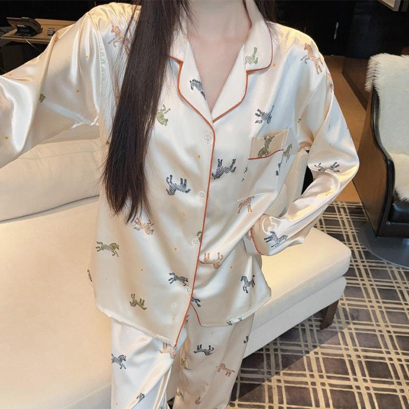 Ice Silk Pajamas Women'S Spring And Summer Thin Long-Sleeved Trousers Fashion Cool Cardigan Loungewear Suit Can Be Worn Outside