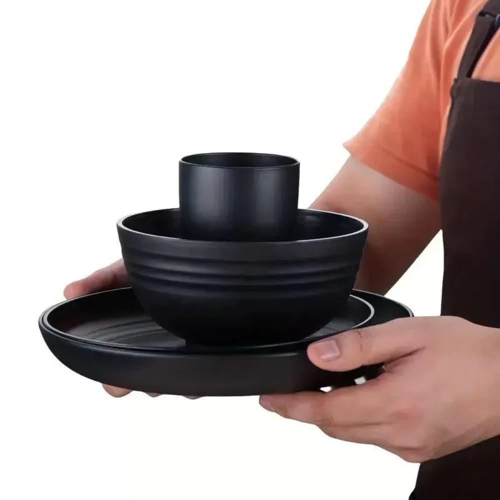 NEW 16-piece Set of Bowls, Cups and Plates, Pure Black Tableware Set, Plastic Dinner Plates and Water Cups Set Gift