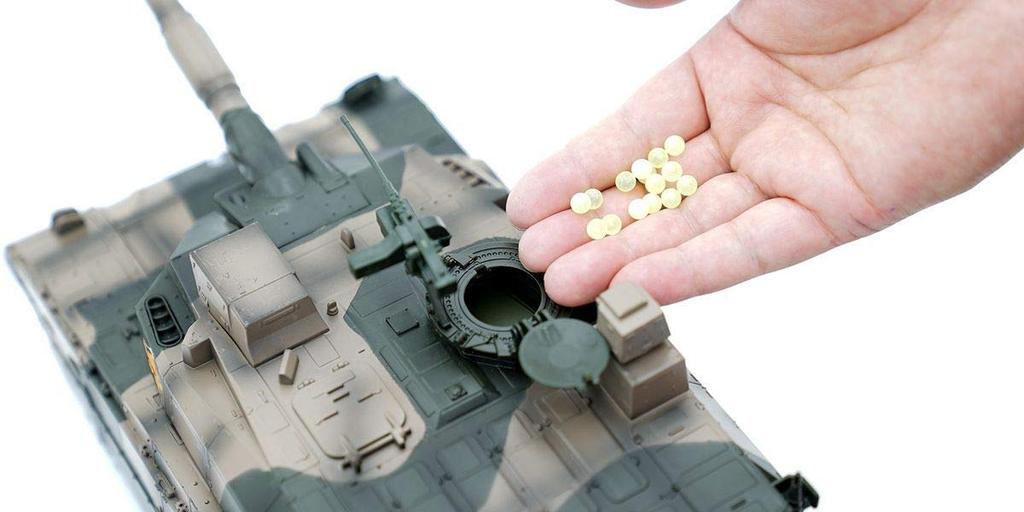 Kyosho Egg BB Battle Tank Weathering Specification Ground Force Type 10 Tank TW006 R/C Self-Defense