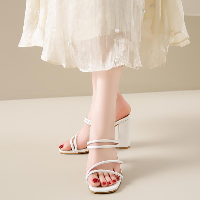2025 New Summer Fashionable Sexy Coarse Heel Sandals Elegant Charming Banquet Party High Heels Slippers Trend All-match