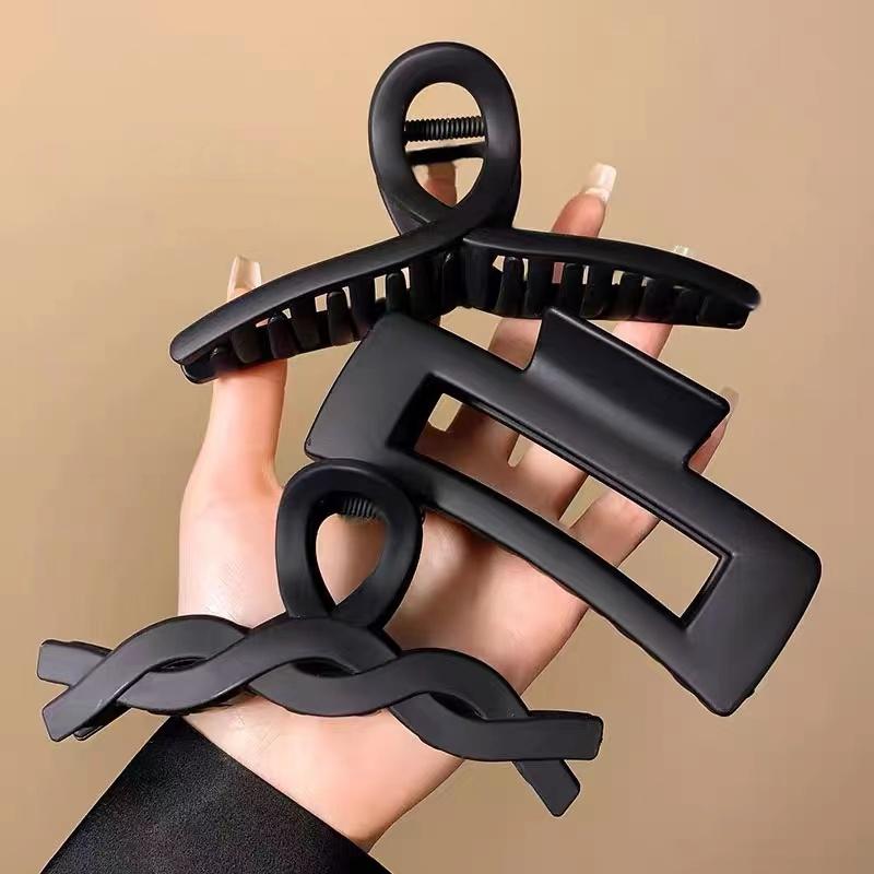 Black Series Big Hair Clip for Women Simplicity Ponytail Clip Women Shark Clip Girl Hair Clamp