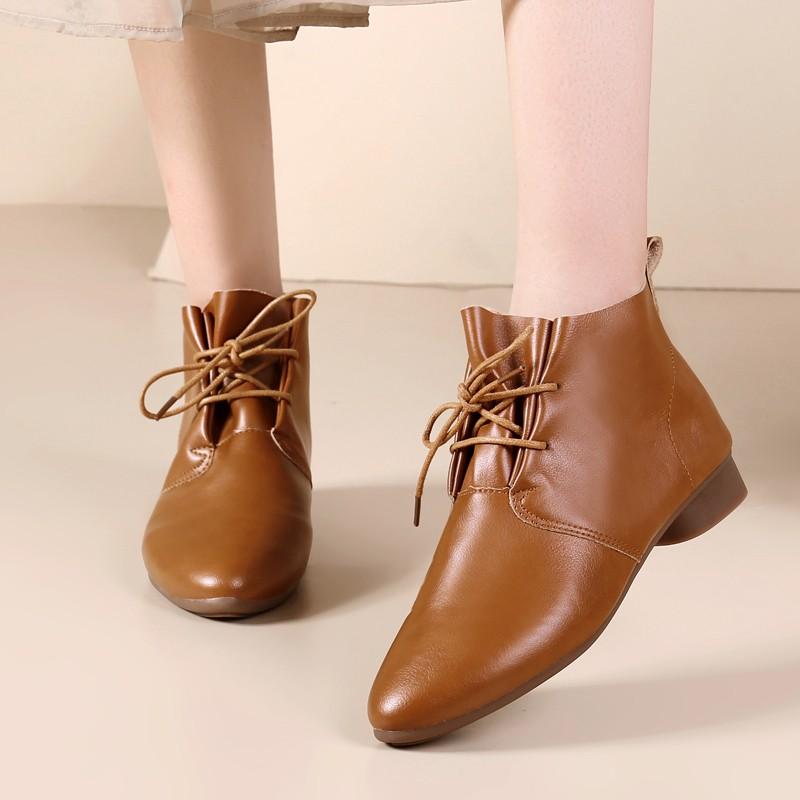 

Модные новые женские ботильоны на шнуровке, кожаные туфли с острым носком на плоской подошве, мягкие кроссовки для женщин, мотоциклетные ботинки, черные ботильоны 41 коричневый