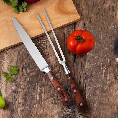 Coltello e forchetta da barbecue in acciaio inossidabile con manico colorato Set da cucina Stoviglie per arrosti all'aperto Strumenti per cucinare