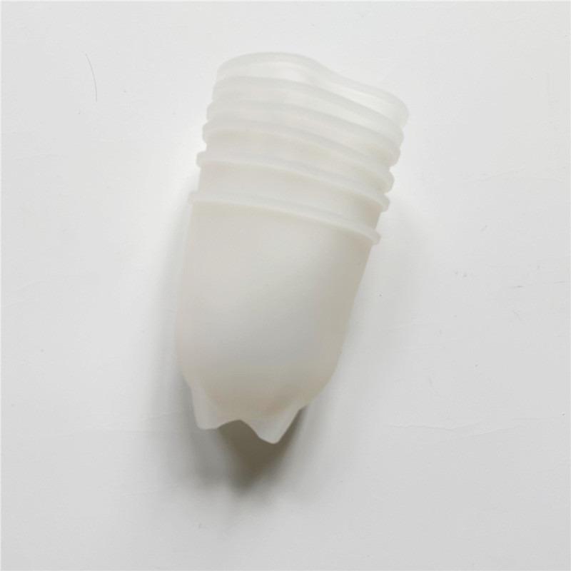 6Pcs Set Silicone Egg Cups Stands Holders for Serving Hard and Soft Boiled Eggs Non Stick Silicone Egg Cooker