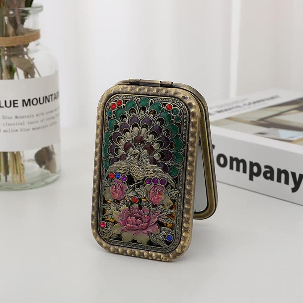 Vintage Foldable Metal Princess Style Purse Mirror Compact Small Mirror Magnifying Vintage Pocket Mirror (Random Pattern, Set of 1)