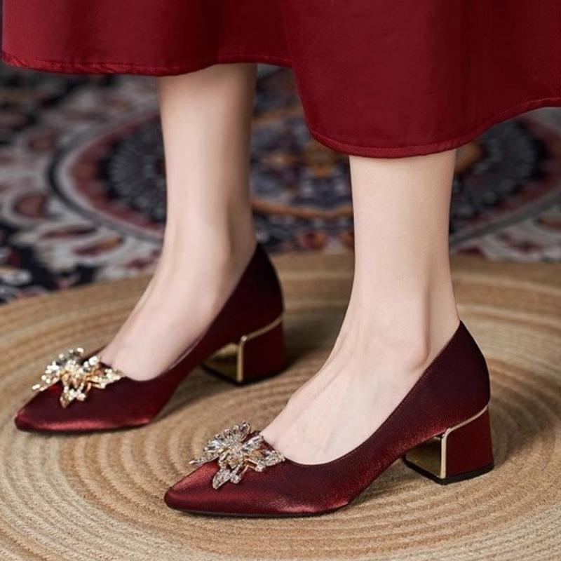 

Женская обувь Туфли на высоком каблуке Остроносые Сандалии на толстой подошве На шнуровке 2025 Слипоны Сексуальные высокие каблуки Бордовый 35 вино красного