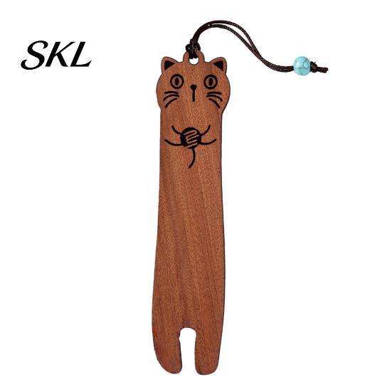 Cat Shaped Bookmark Wooden Cartoon Bookmarks for Book Lovers, Natural Wood Marker, Cute Literary Kitten Art Craft Bookmark, Vintage Gift Women
