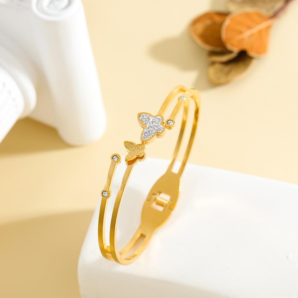 High-End Titanium Steel Women's Bracelets with Diamonds - Fashionable European & American Design, Non-Fading, Niche Style