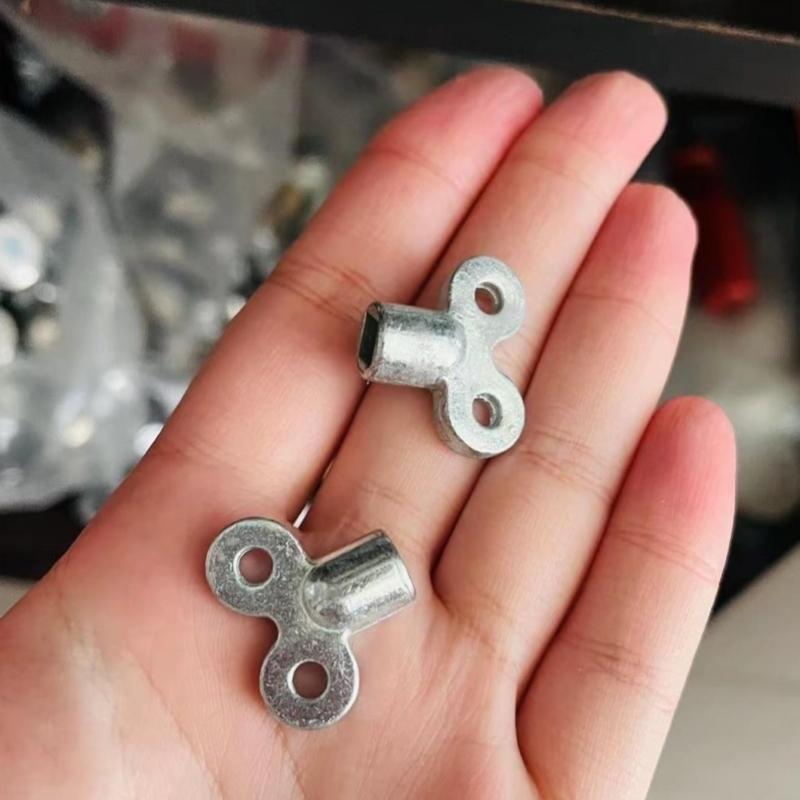 2pcs Radiator Exhaust Valve Key Square 5×5mm Radiator Accessories Zinc Alloy Material Socket For Standard Heating Valves