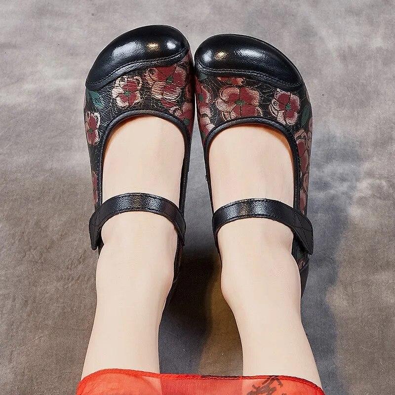 Johnature Pantofi de damă cu imprimeu în stil etnic, din piele naturală, cu vârf rotund, cu toc gros, cu talpă moale