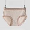 Western Style Panties Made of Pure Cotton Breathable Mid Waist Antibacterial and Traceless Triangular Women’s Panties