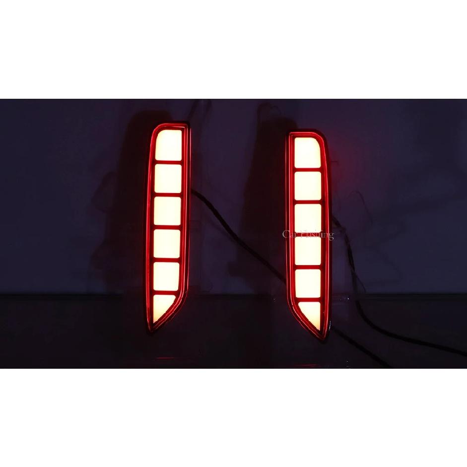 2PCS LED Rear Bumper Reflector Tail Brake Light For Mitsubishi Xpander 2022 2023 Xpander cross 2019-2021 Fog Lamps Turn Signal l