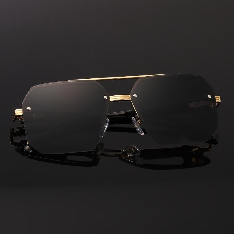 

Men s Retro Double Beam Glasses Vintage Black Frames Ideal Gift for Men Casual Style Stylish Detailing Statement Piece